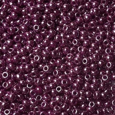 Бисер Preciosa 98310 темно вишневый непрозрачный перламутровый